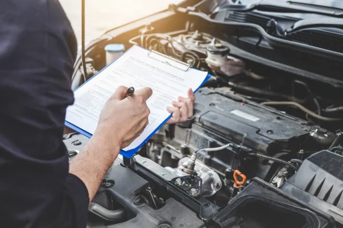 Jak prawidłowo konserwować auto — praktyczne porady